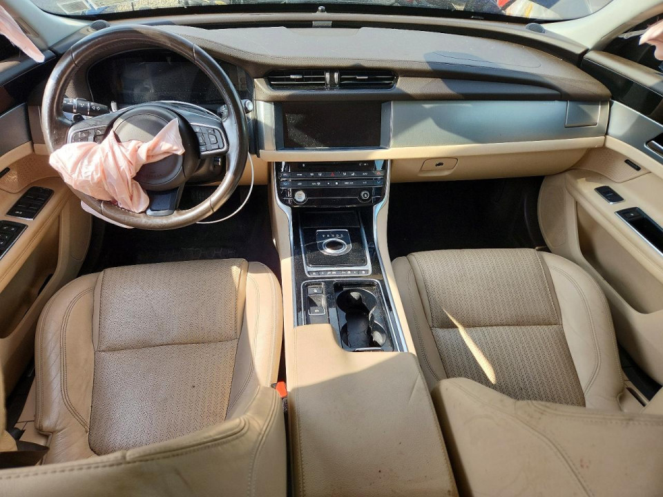 Jaguar XF 2016 — Copart