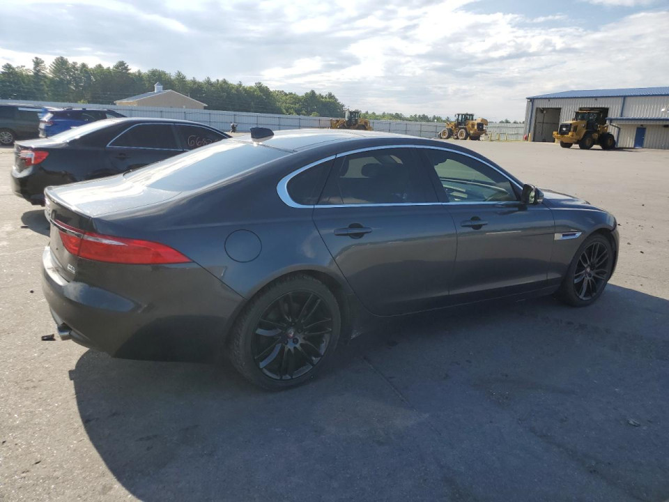 Jaguar XF 2016 — Copart