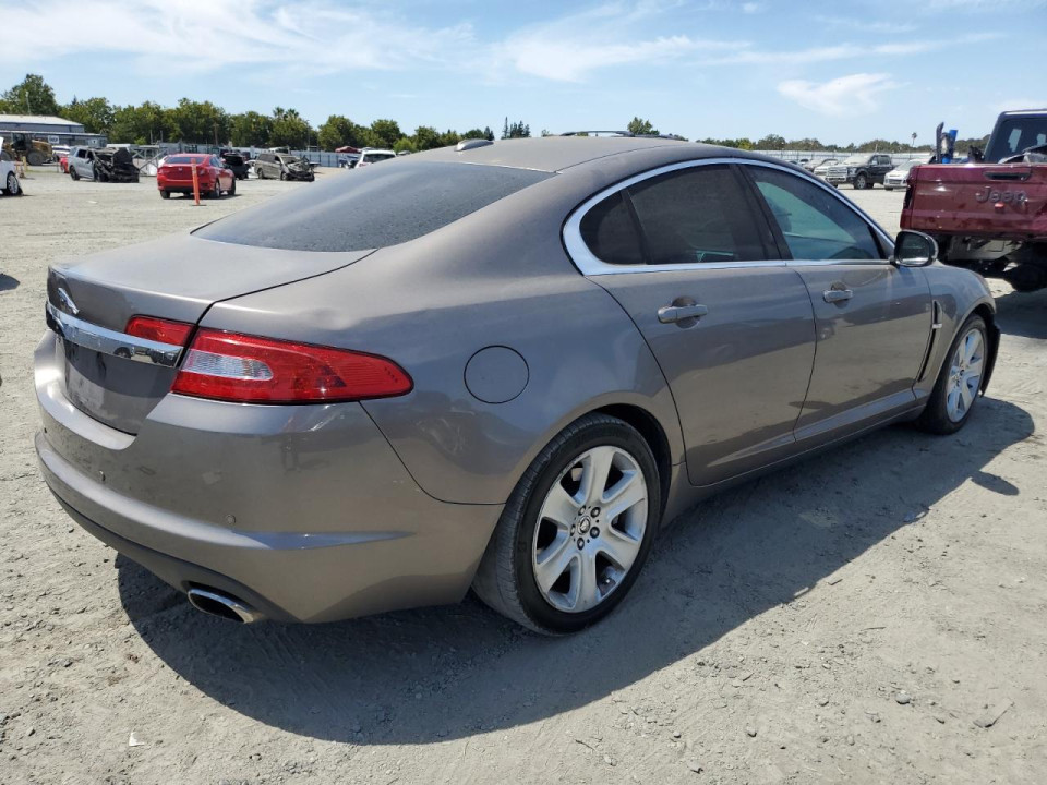 Jaguar XF 2011 — Copart
