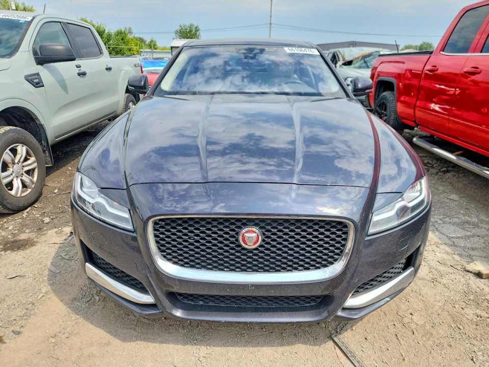 Jaguar XF 2017 — Copart