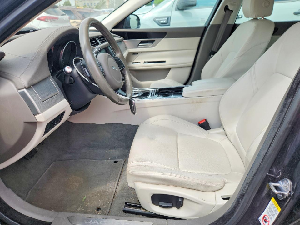 Jaguar XF 2017 — Copart