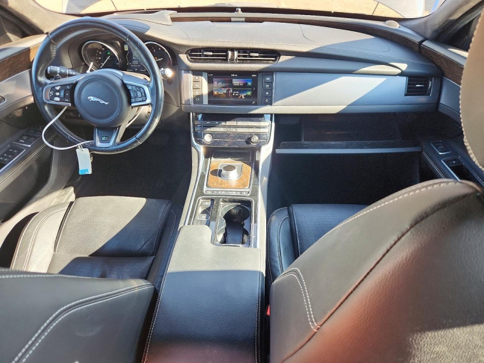 Jaguar XF 2016 — Copart