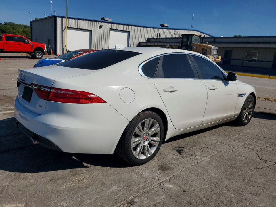 Jaguar XF 2017 — Copart