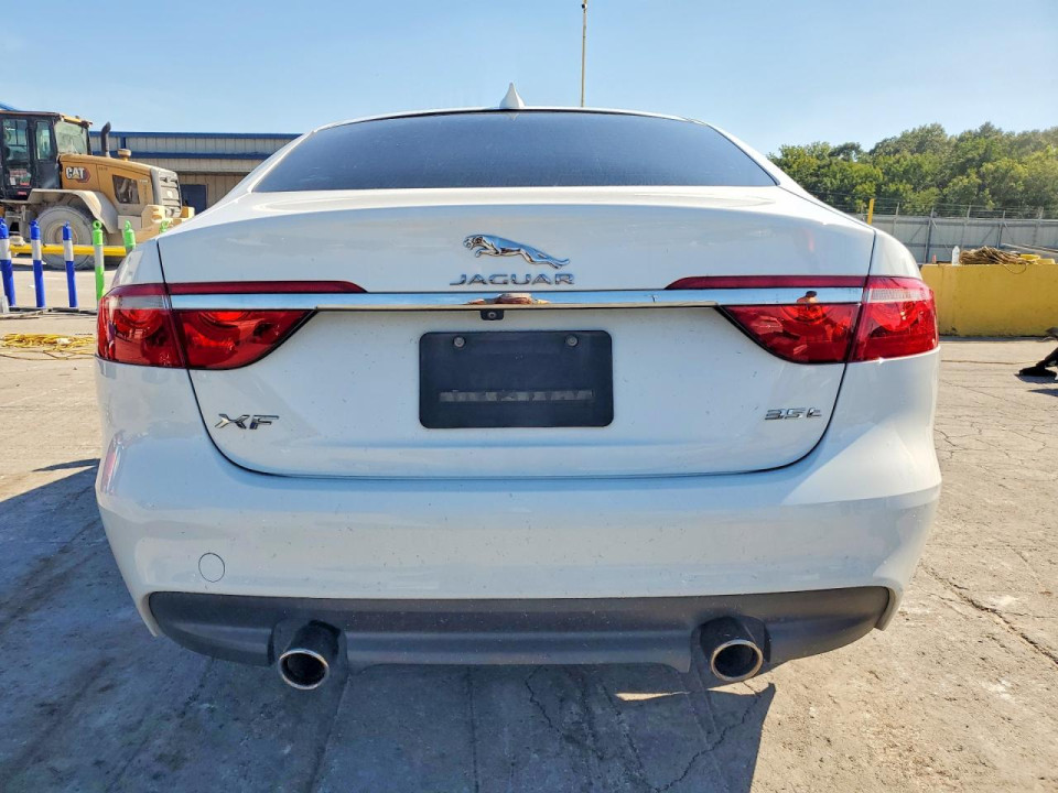 Jaguar XF 2017 — Copart
