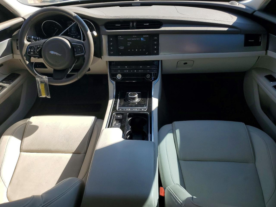 Jaguar XF 2017 — Copart