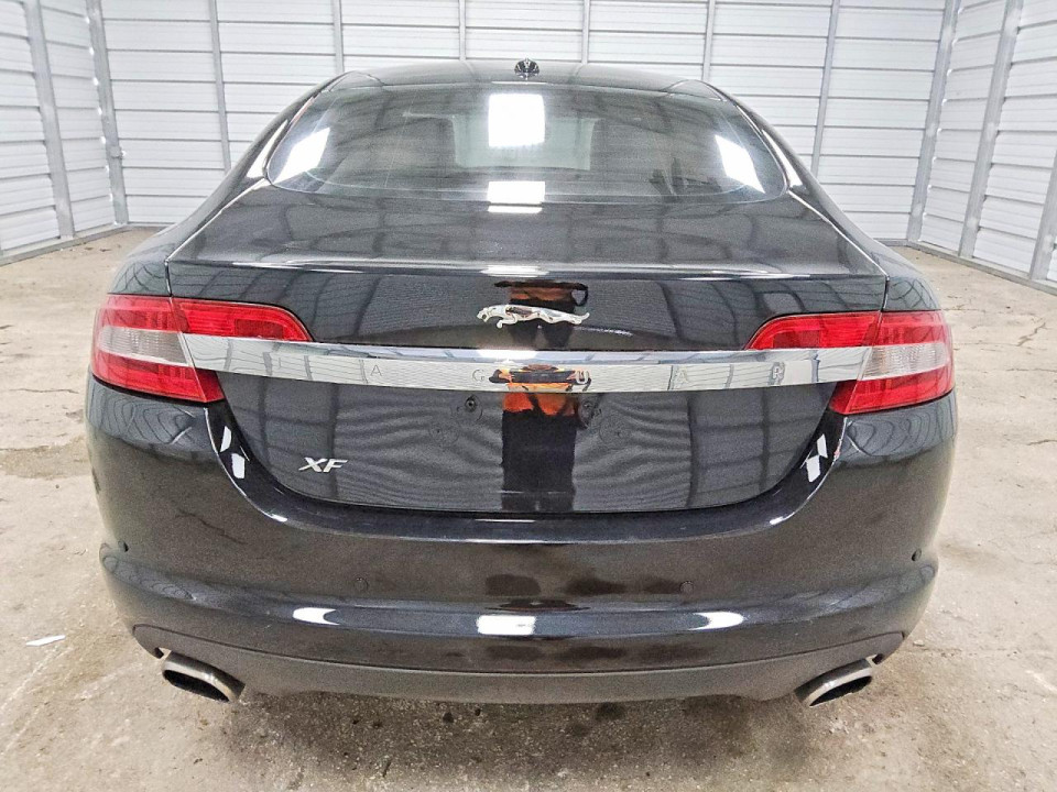 Jaguar XF 2010 — Copart
