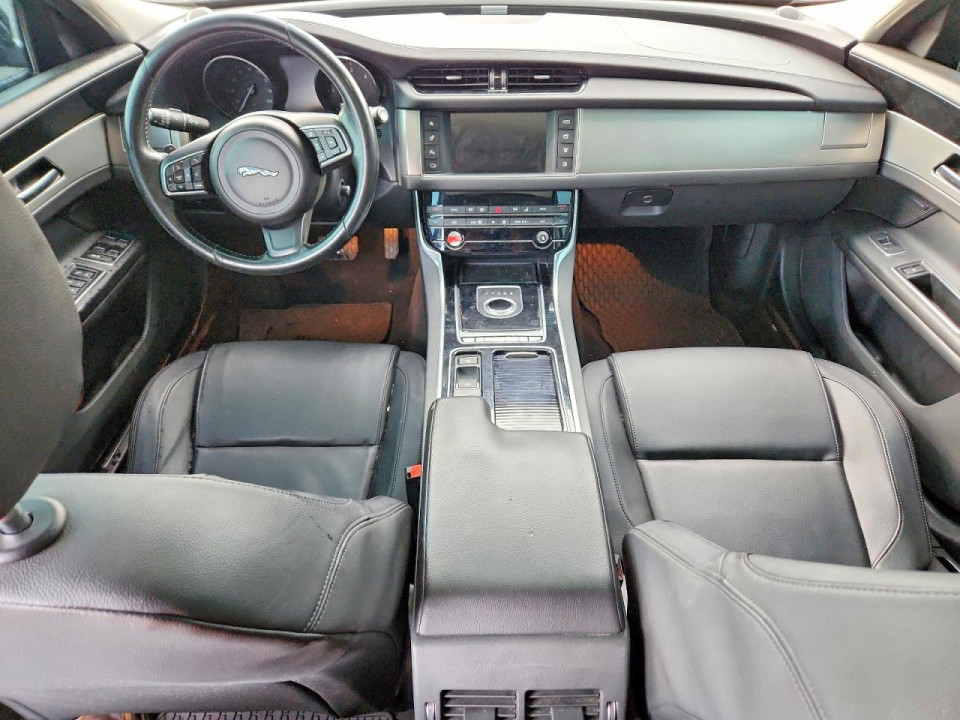 Jaguar XF 2017 — Copart