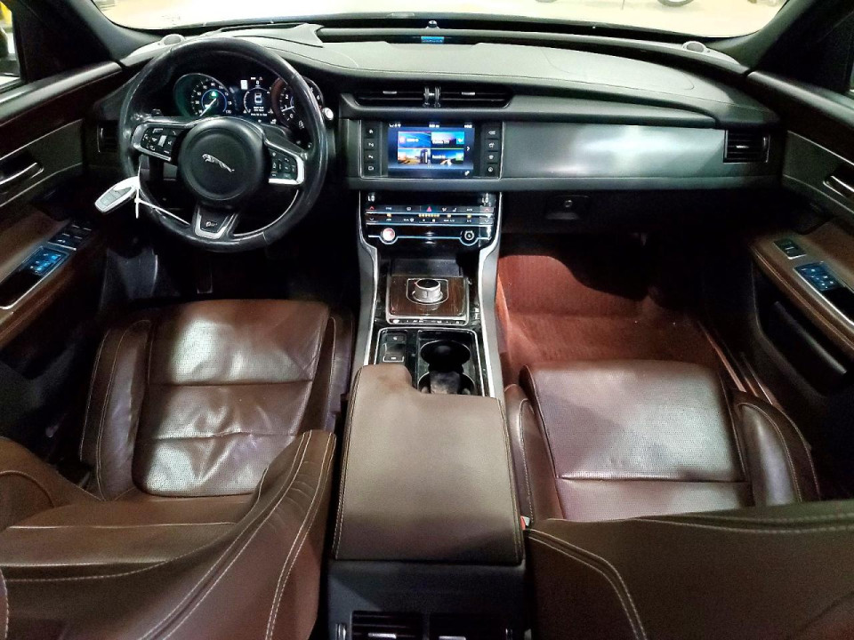 Jaguar XF 2016 — Copart