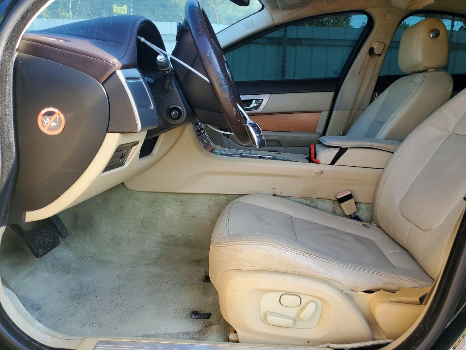 Jaguar XF 2010 — Copart