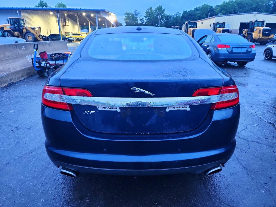 Jaguar XF 2011 — Copart