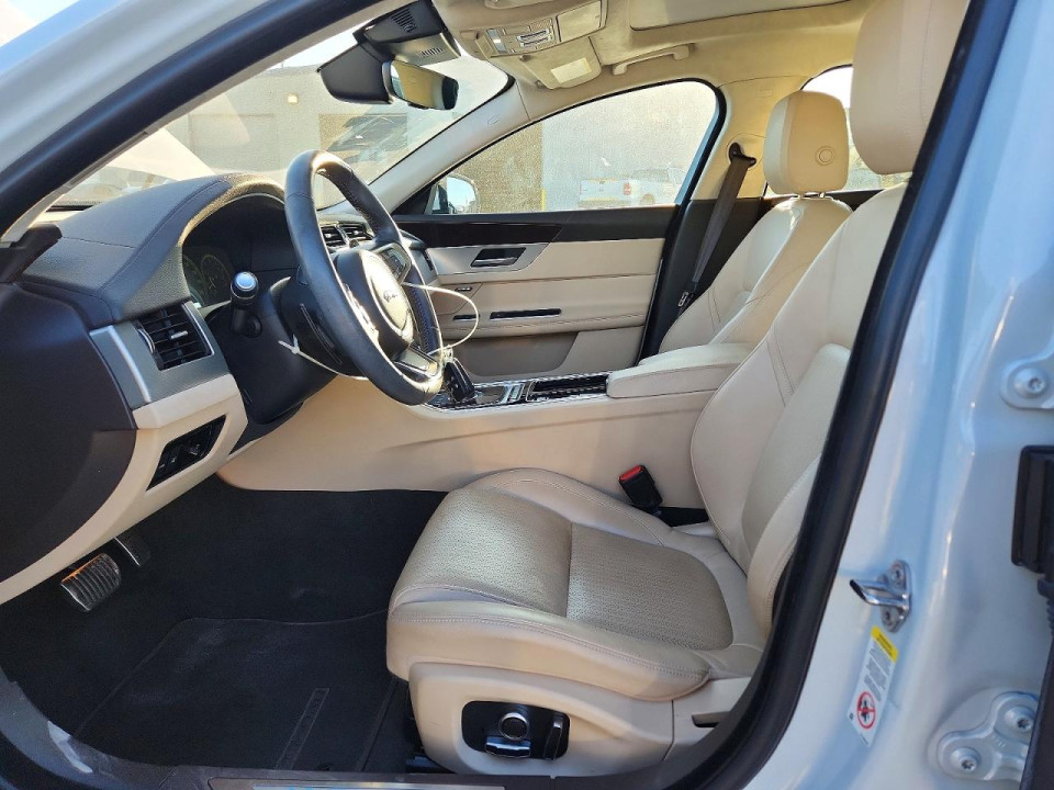 Jaguar XF 2019 — Copart