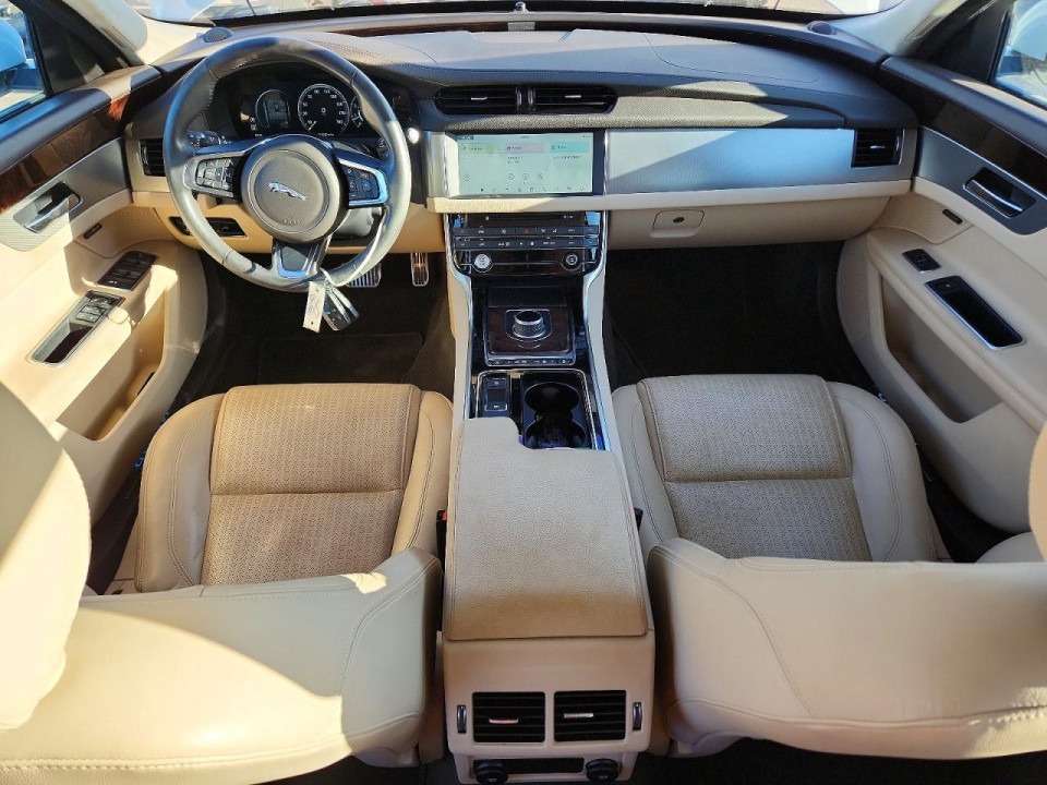 Jaguar XF 2019 — Copart