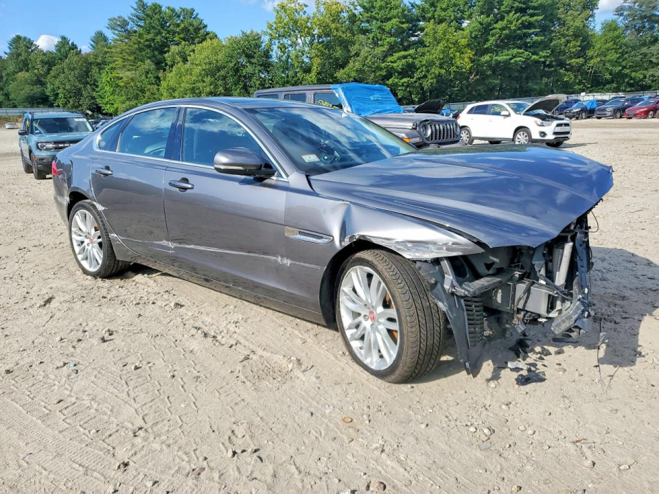 Jaguar XF 2017 — Copart