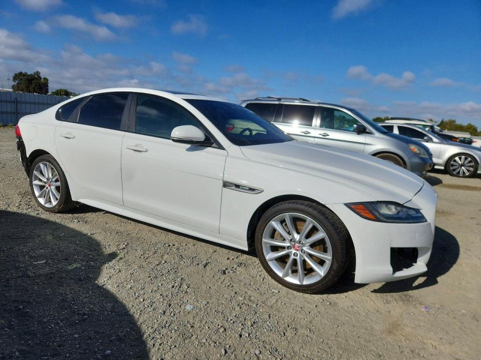 Jaguar XF 2016 — Copart