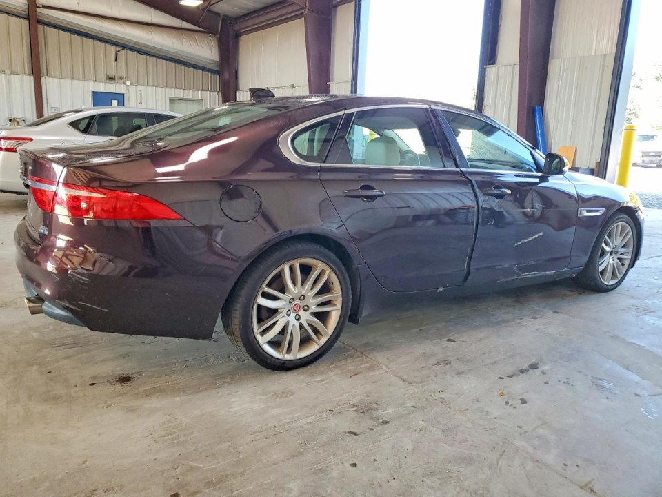 Jaguar XF 2017 — Copart