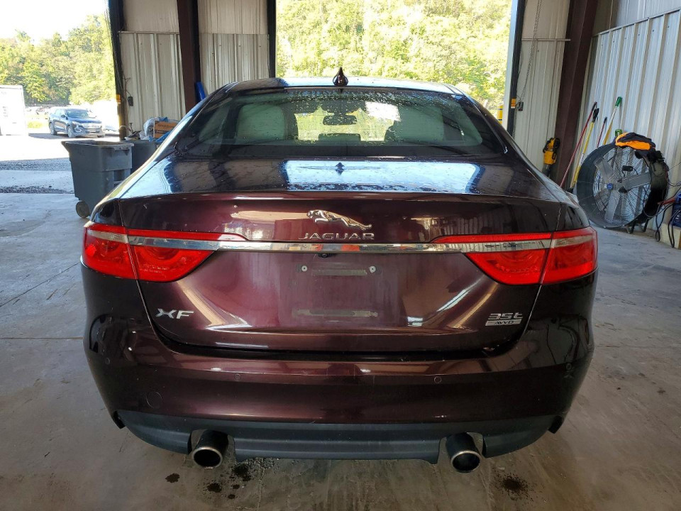 Jaguar XF 2017 — Copart