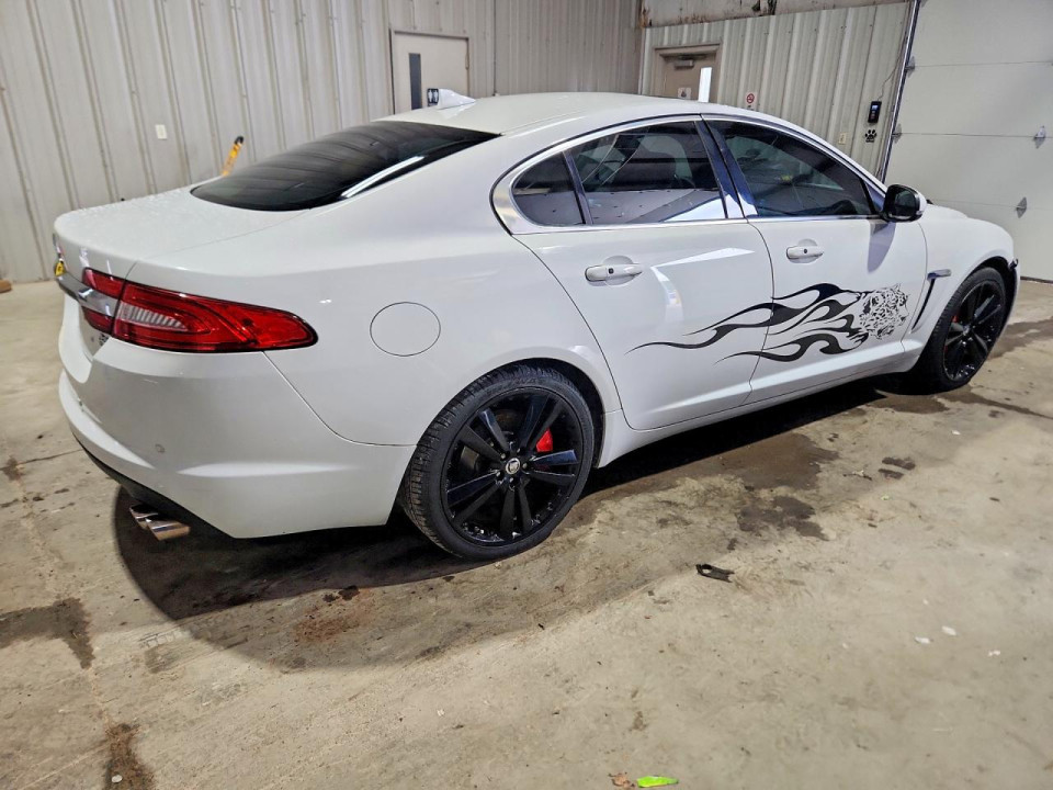Jaguar XF 2014 — Copart