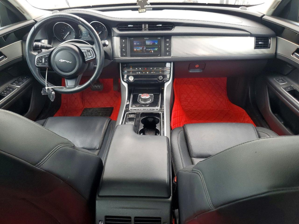 Jaguar XF 2017 — Copart