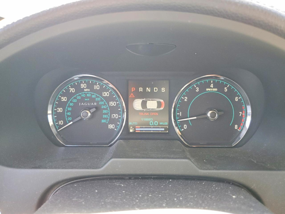Jaguar XF 2012 — Copart
