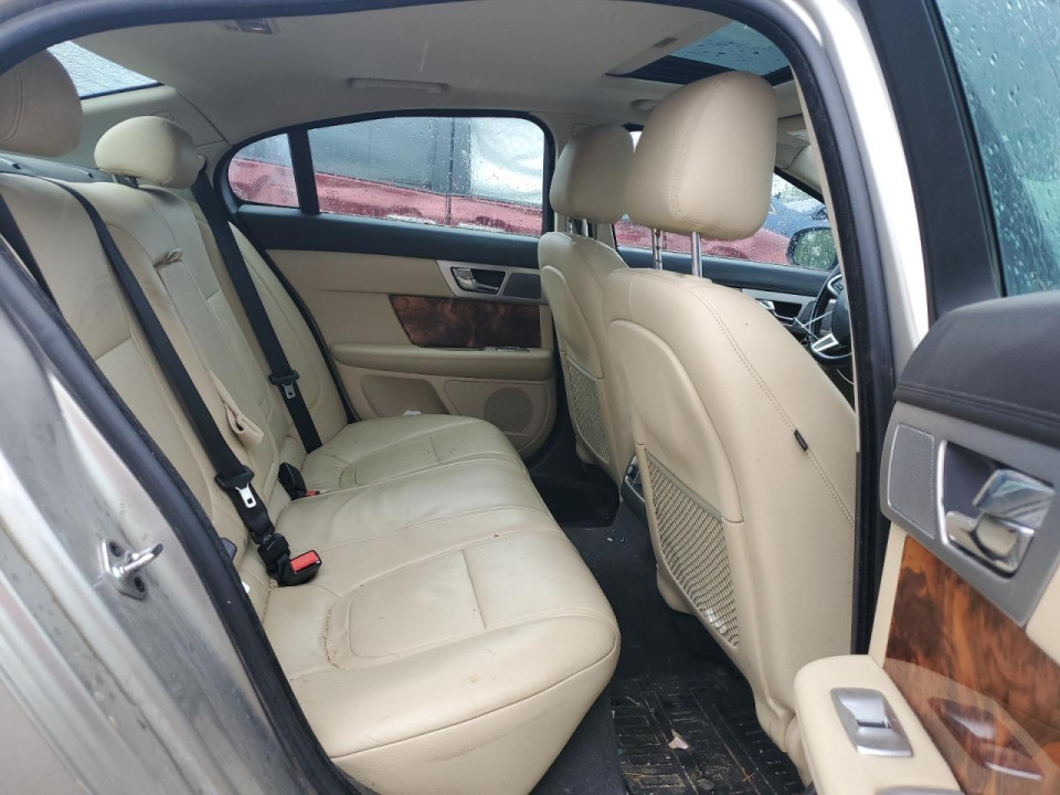 Jaguar XF 2014 — Copart