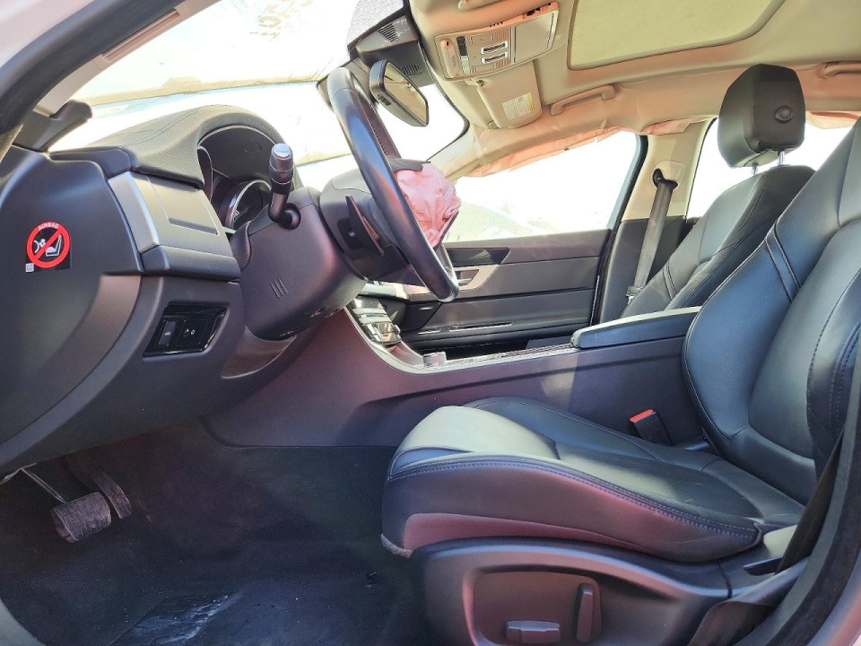 Jaguar XF 2016 — Copart