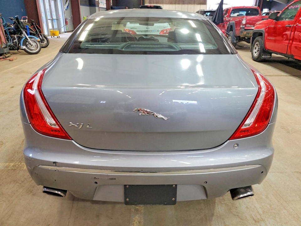 Jaguar XJL 2011 — Copart