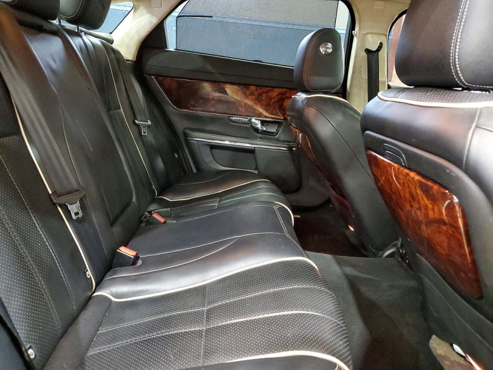 Jaguar XJL 2011 — Copart