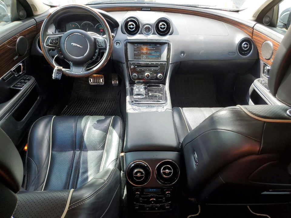 Jaguar XJL PORTFOLIO 2015 — Copart