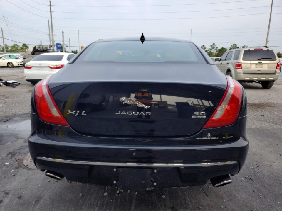Jaguar XJL PORTFOLIO 2017 — Copart