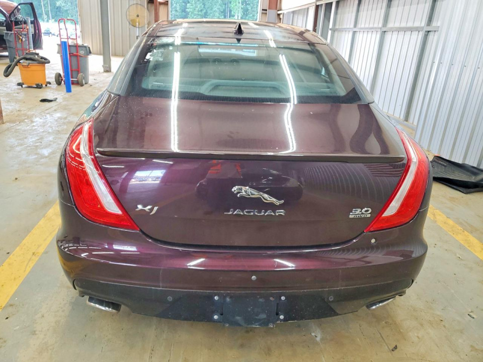 Jaguar XJ 2016 — Copart