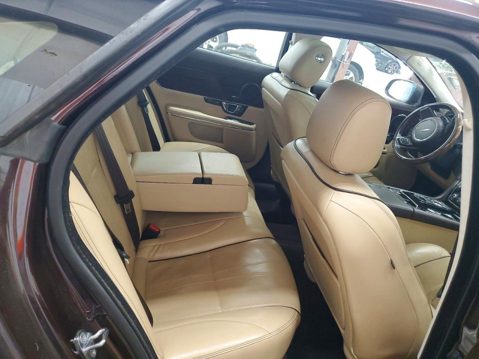 Jaguar XJ 2016 — Copart