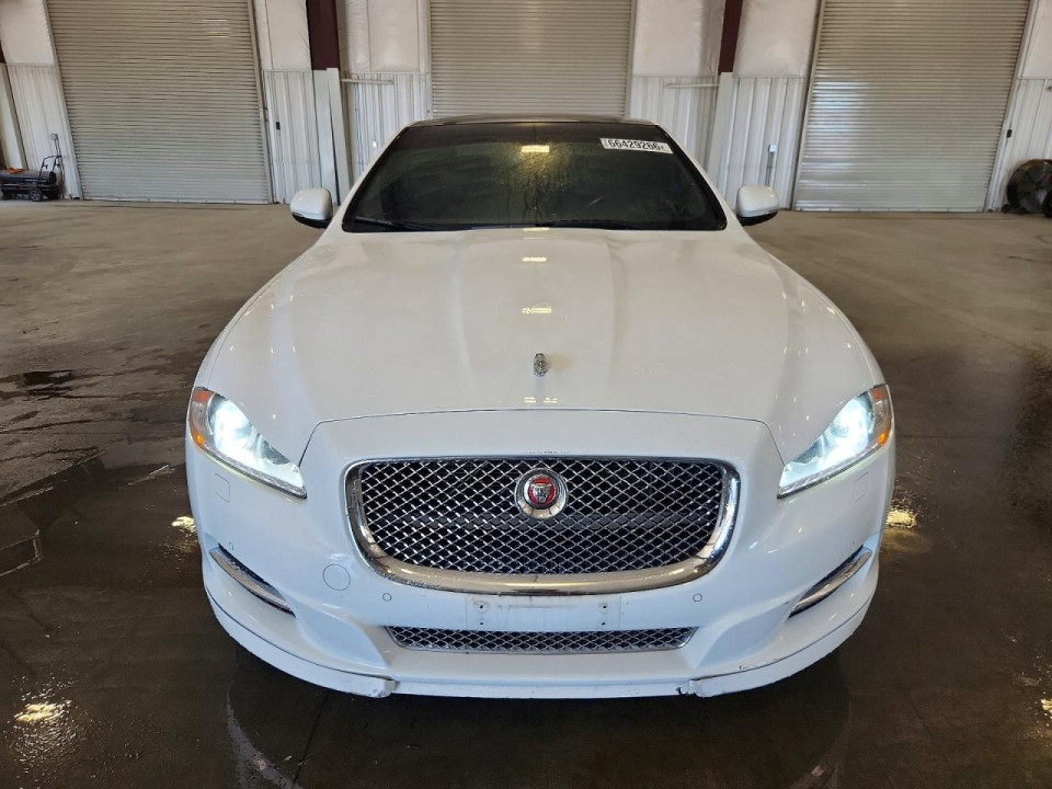 Jaguar XJ 2015 — Copart