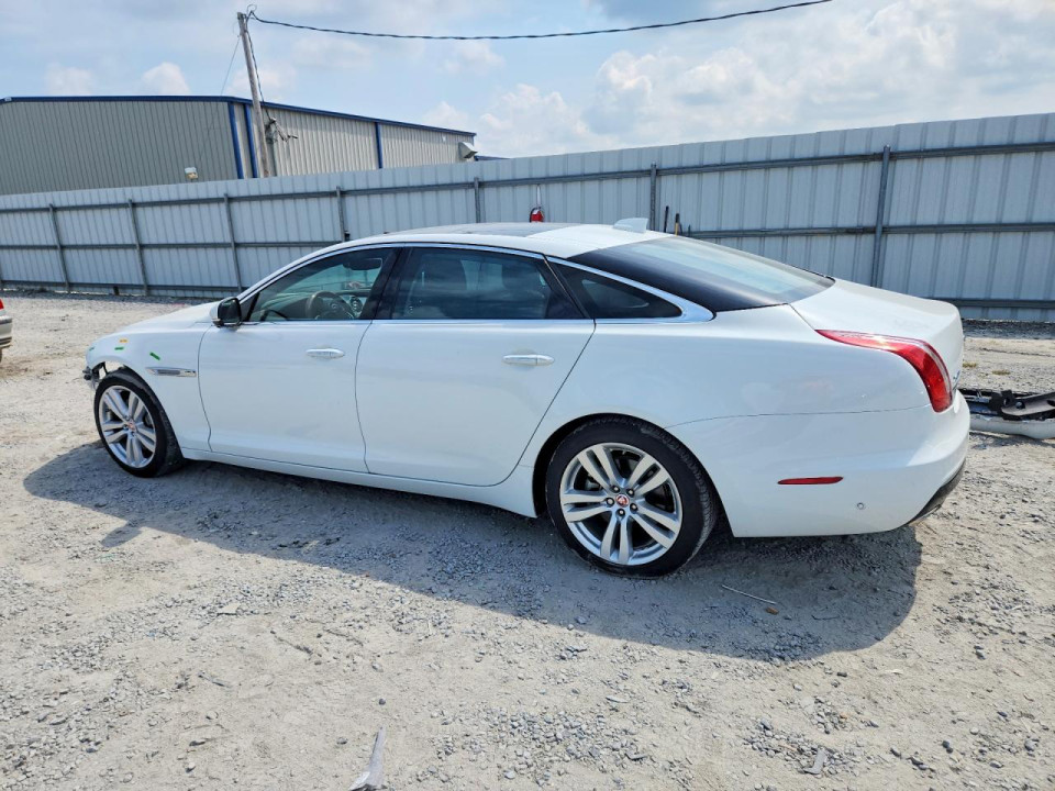 Jaguar XJL PORTFOLIO 2018 — Copart