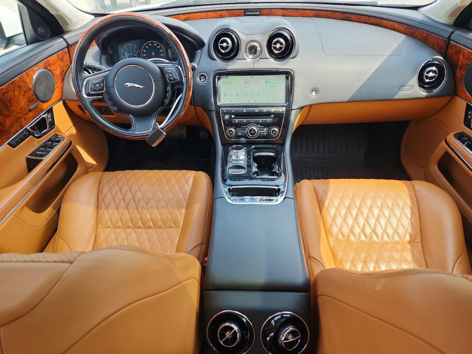 Jaguar XJL PORTFOLIO 2018 — Copart
