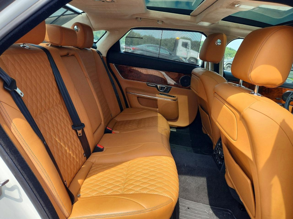 Jaguar XJL PORTFOLIO 2018 — Copart