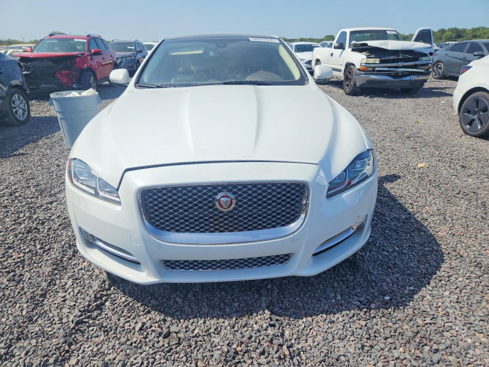Jaguar XJL PORTFOLIO 2016 — Copart