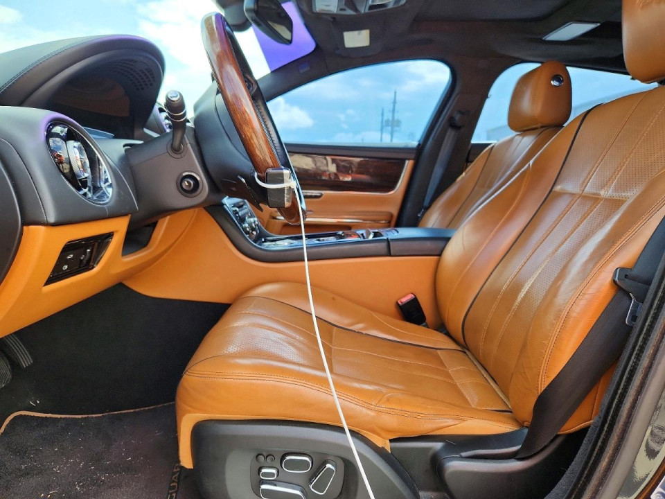 Jaguar XJL PORTFOLIO 2015 — Copart