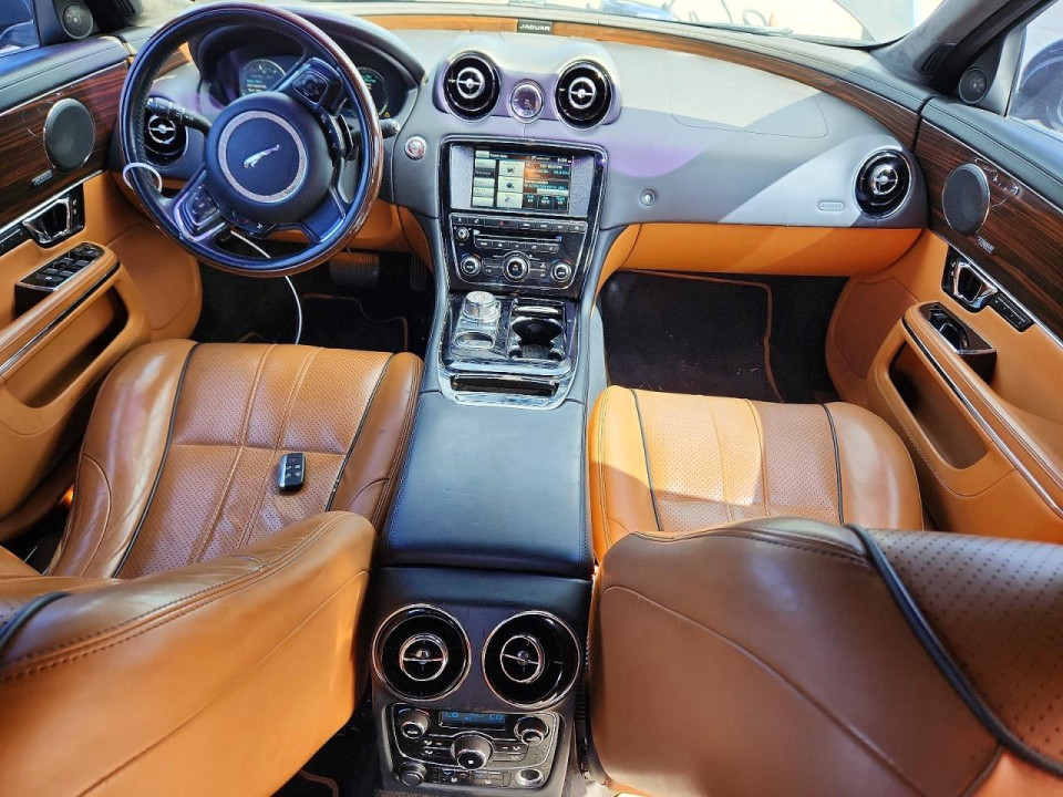 Jaguar XJL PORTFOLIO 2015 — Copart
