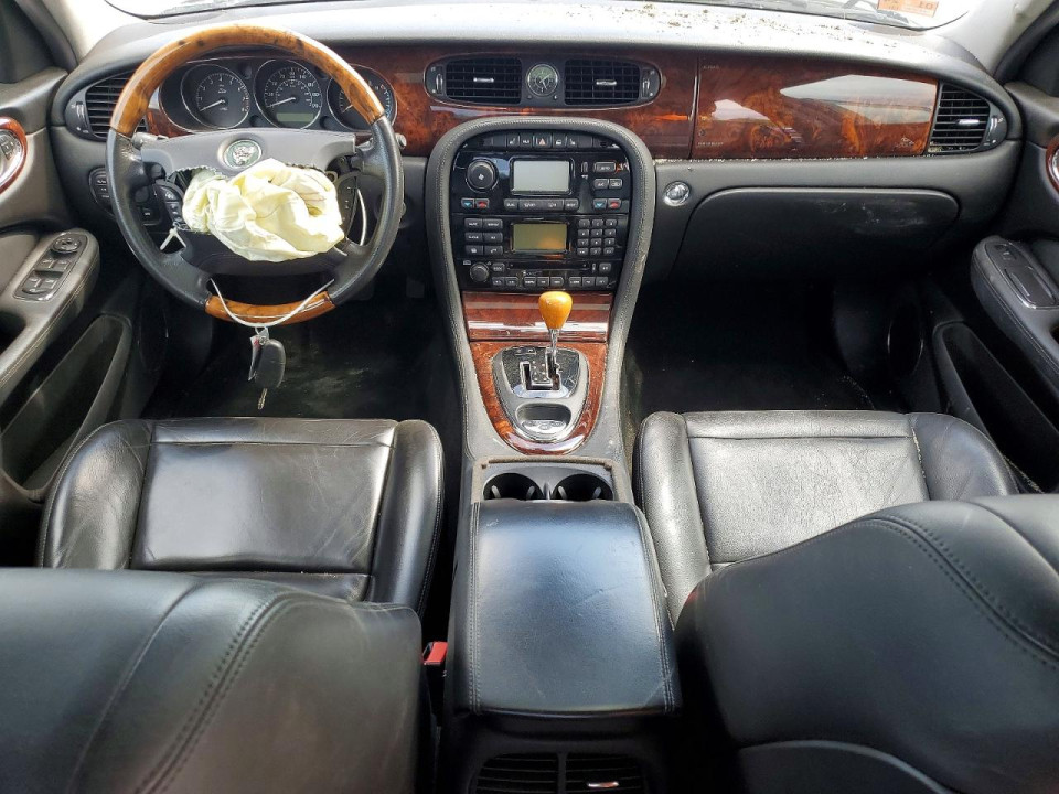 Jaguar XJ8 2004 — Copart