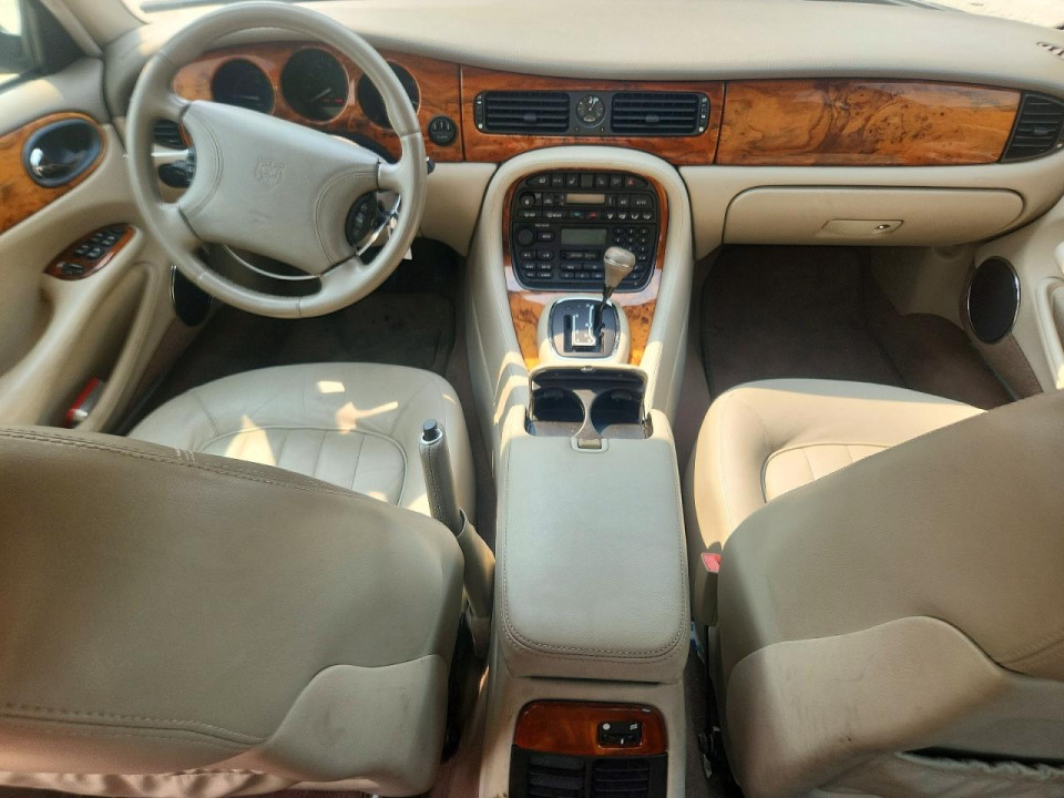 Jaguar XJ8 1998 — Copart