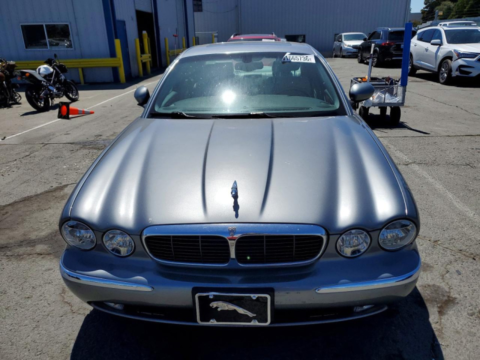 Jaguar XJ8 2004 — Copart