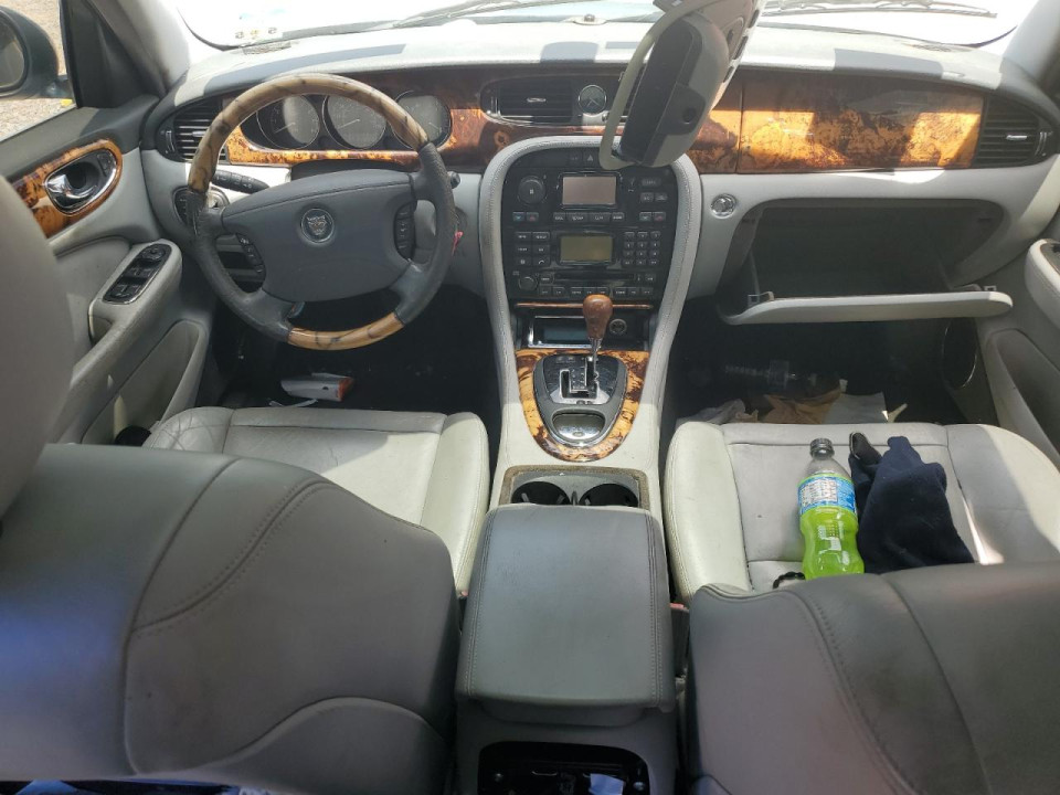 Jaguar XJ8 2004 — Copart