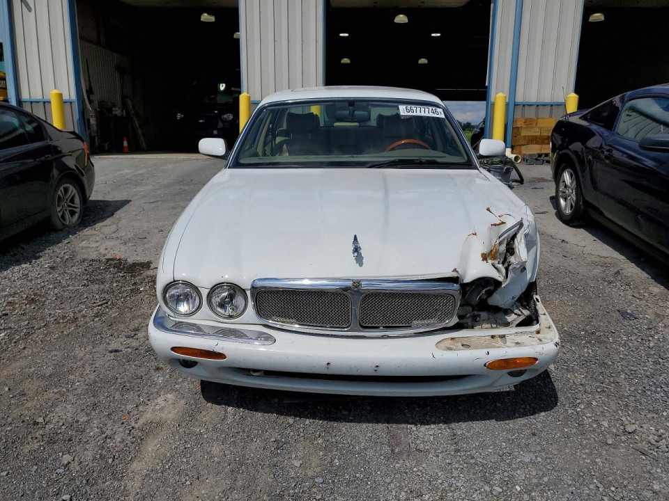 Jaguar XJ8 1998 — Copart