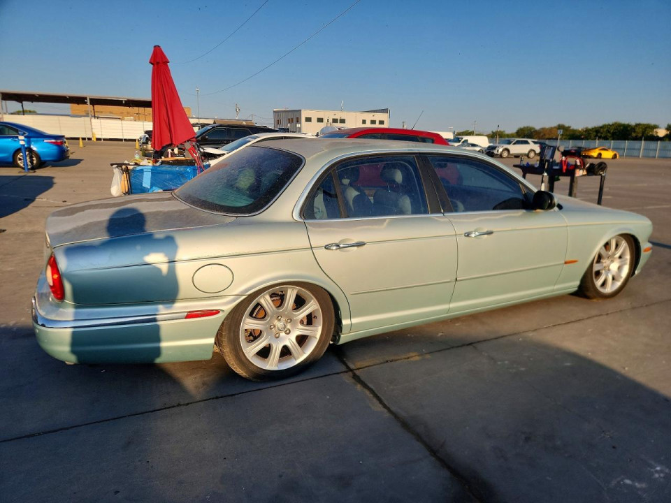 Jaguar XJ8 2004 — Copart