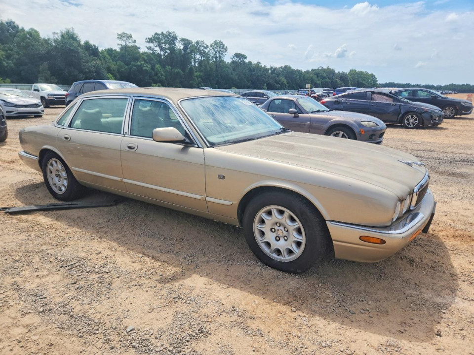 Jaguar XJ8 1998 — Copart