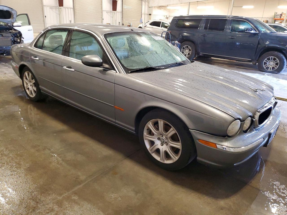 Jaguar XJ8 2004 — Copart