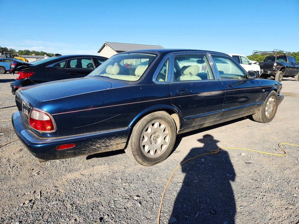 Jaguar XJ8 1998 — Copart
