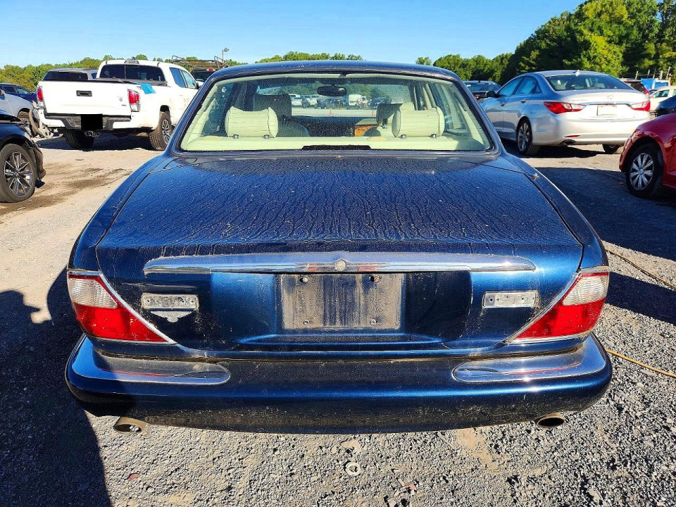 Jaguar XJ8 1998 — Copart