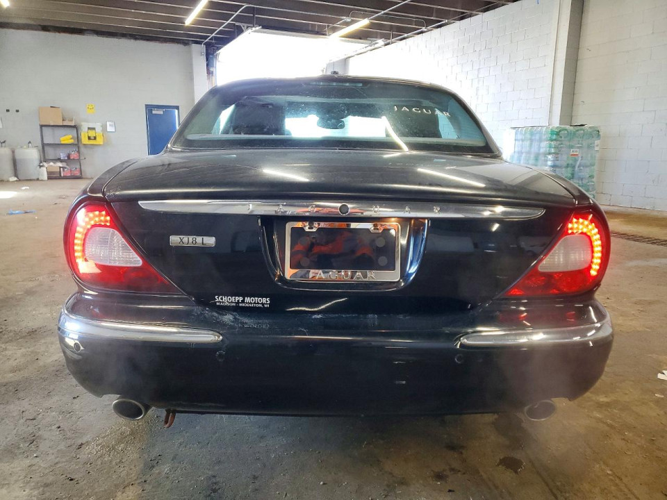 Jaguar XJ8 2005 — Copart