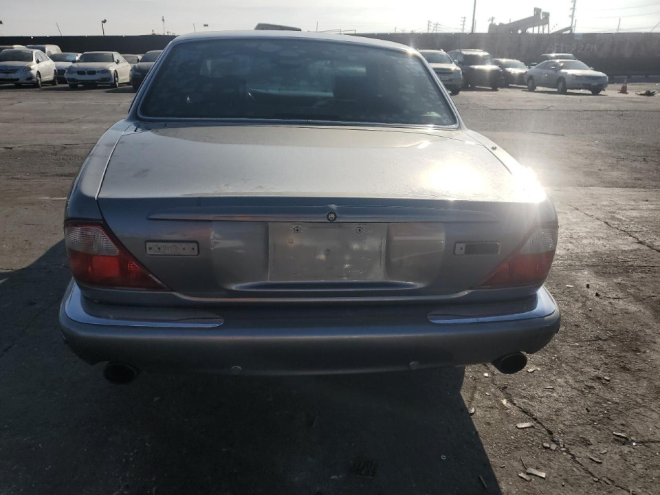 Jaguar XJR 2002 — Copart